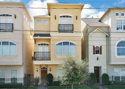 1717 Spring Street - Photo 1