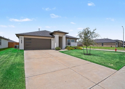 4002 Itzle Island Court - Photo 1