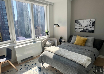 West 38th Street - Photo 1