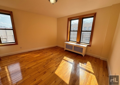 Magaw Place - Photo 1