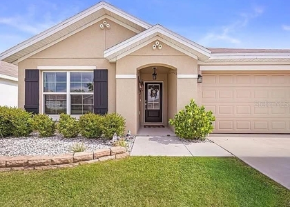 8574 Triumph Circle - Photo 1