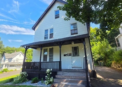 9 Harvard Street - Photo 1