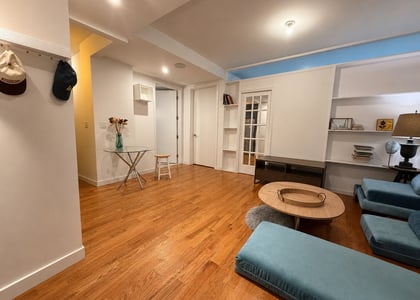 123 Melrose Street - Photo 1