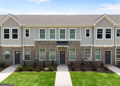156 Flier Drive - Photo 1