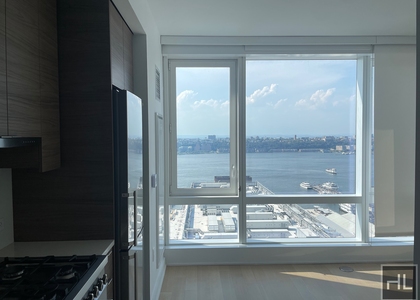 West 38th Street - Photo 1