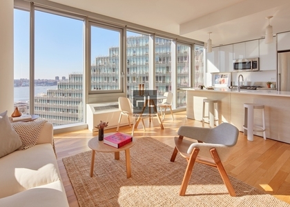 West 54th Street - Photo 1