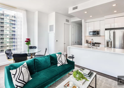 West 36 Street - Photo 1