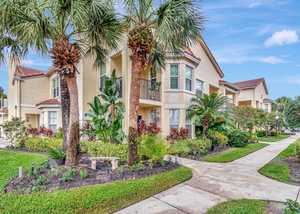 1207 Belmont Place - Photo 1