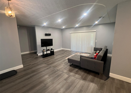 7975 Nw 8th Street - Photo 1