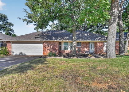 7217 Timberlane Drive - Photo 1