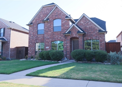 14013 Valley Mills Drive - Photo 1