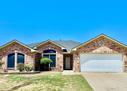 619 Douglas Drive - Photo 1
