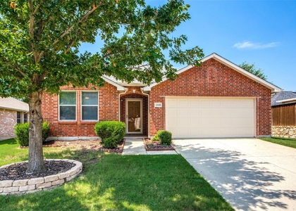 12685 Drexel Street - Photo 1