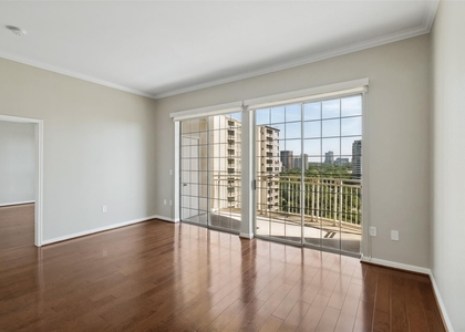 3225 Turtle Creek Boulevard - Photo 1