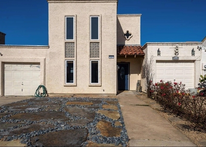 1841 Amber Lane - Photo 1