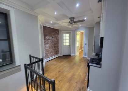 15 West 103rd Street - Photo 1