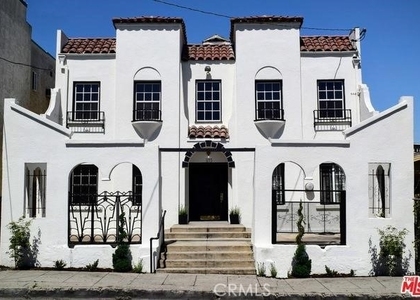 1145 S New Hampshire - Photo 1