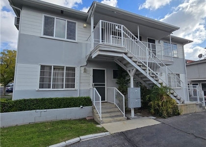 502 Cypress Avenue - Photo 1