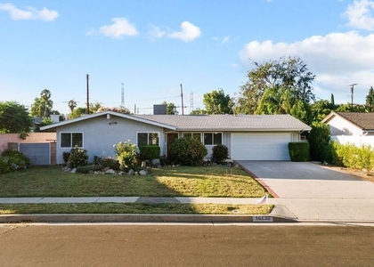 16855 Donmetz Street - Photo 1