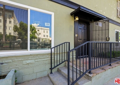 1818 N Kingsley Drive - Photo 1
