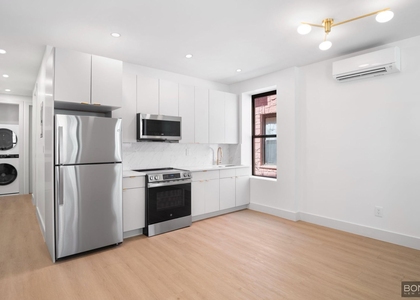 Montgomery Street - Photo 1