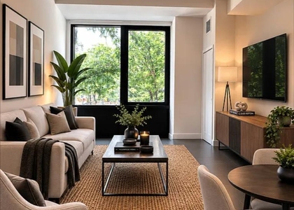 1st Avenue - Photo 1