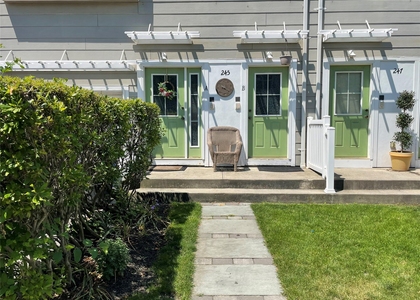 245 Beach Breeze Lane - Photo 1