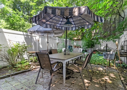 547 Gates Avenue - Photo 1
