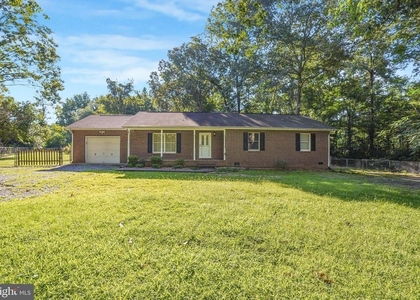 8170 Linda Lane - Photo 1