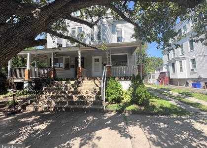19 Lincoln Avenue - Photo 1
