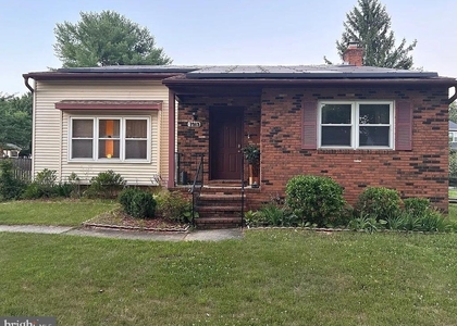 7913 Red Jacket Way - Photo 1