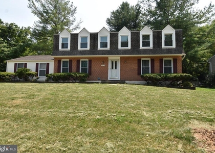 8673 Cooperhawk Court - Photo 1