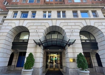 601 Pennsylvania Avenue Nw - Photo 1