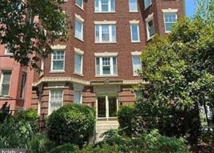 624 Maryland Avenue Ne - Photo 1