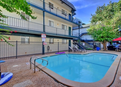 1725 Toomey Rd - Photo 1