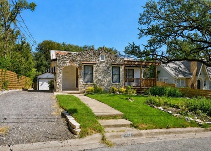 1008 Milam Pl - Photo 1
