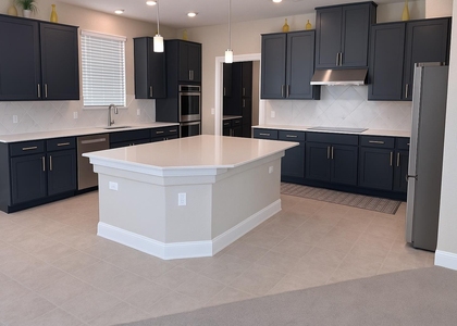 4600 Colmar Dr - Photo 1