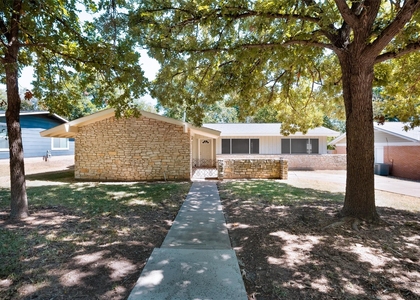 1404 Briarcliff Blvd - Photo 1