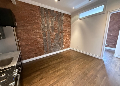 350 Third ave - Photo 1