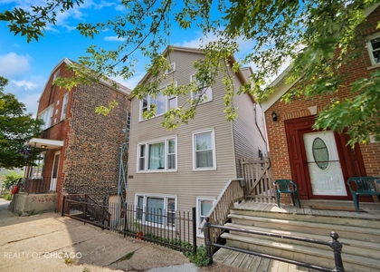 1905 W 19th Street - Photo 1