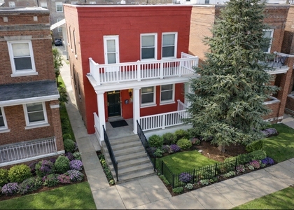 4925 W Henderson Street - Photo 1