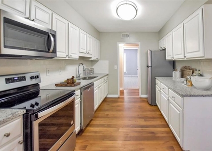 1831 Briarcliff Circle Ne - Photo 1