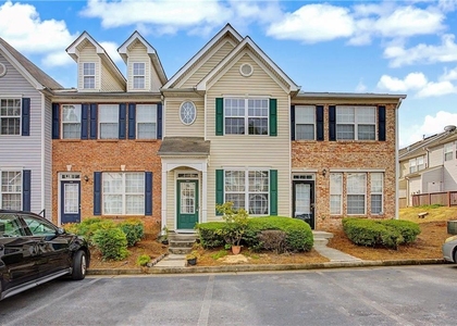 1212 Penhurst Way - Photo 1