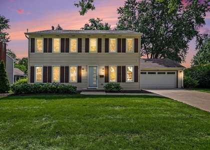 1120 Summit Hills Lane - Photo 1