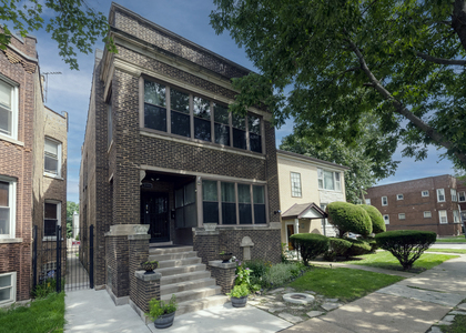 5104 W Hutchinson Street - Photo 1