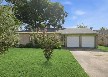 8614 Sherrywood Drive - Photo 1