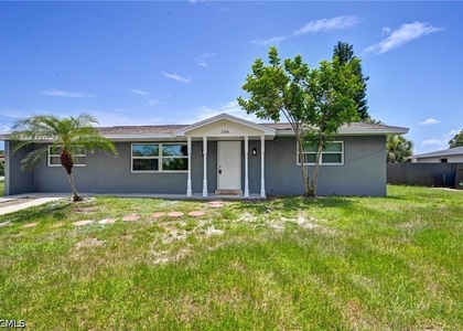 208 Norwich Avenue - Photo 1