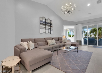4650 Hawks Nest Way - Photo 1