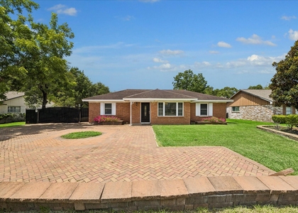 207 Eldridge Road - Photo 1
