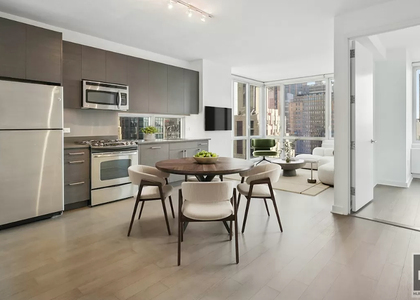 5 Avenue - Photo 1